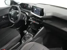 Peugeot 208 thumbnail 3