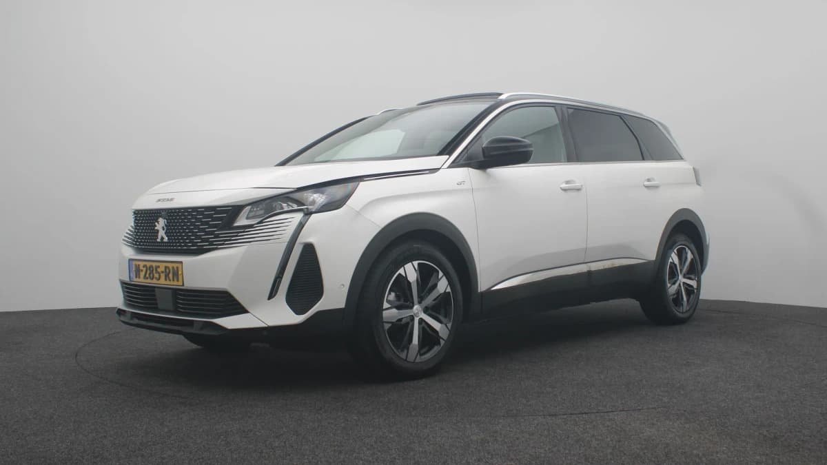 Peugeot 5008 — foto 1