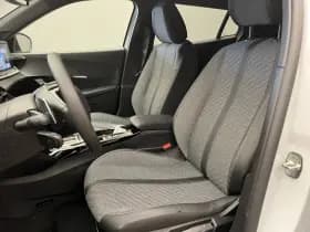 Peugeot 2008 thumbnail 4
