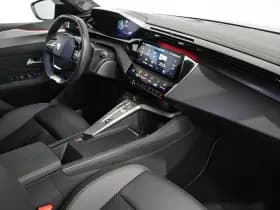Peugeot 308 thumbnail 3