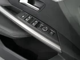 Peugeot e-3008 thumbnail 18