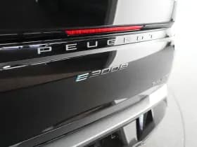 Peugeot e-3008 thumbnail 8