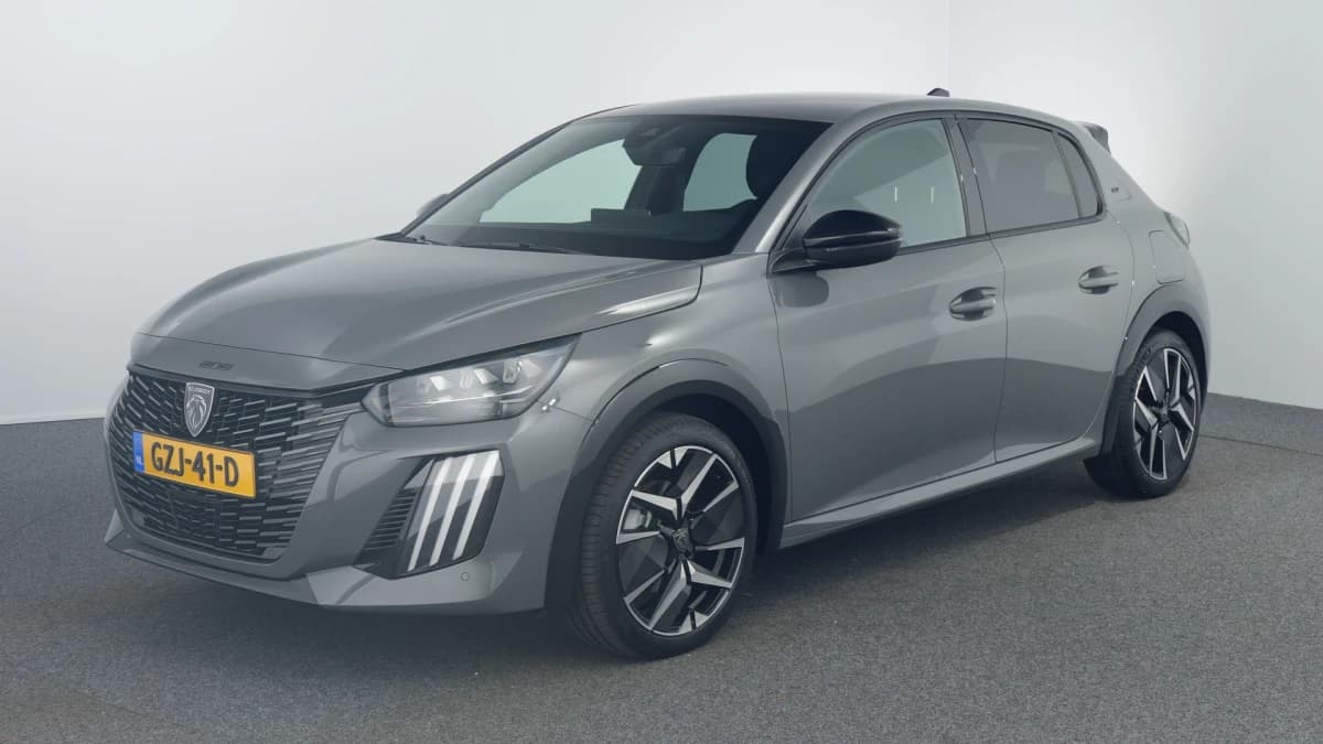 Peugeot 208 — foto 1
