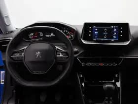 Peugeot 2008 thumbnail 3
