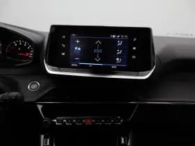 Peugeot 2008 thumbnail 7