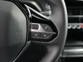 Peugeot e-2008 thumbnail 19