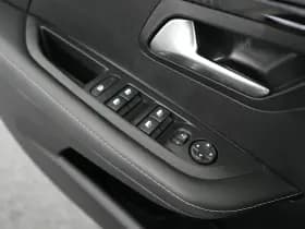 Peugeot 208 thumbnail 21