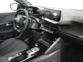 Peugeot 208 thumbnail 3