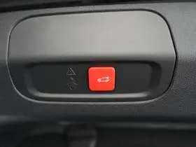 Peugeot e-408 thumbnail 31