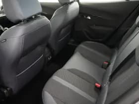 Peugeot 2008 thumbnail 6