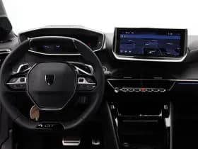 Peugeot 208 thumbnail 3