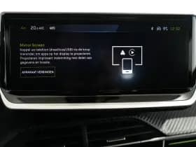 Peugeot e-208 thumbnail 16