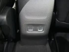 Peugeot e-208 thumbnail 33