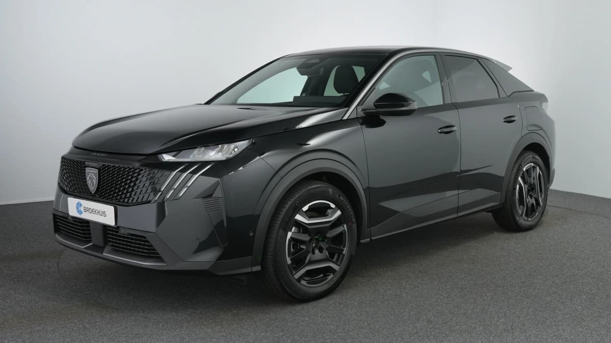 Peugeot e-3008 — foto 1