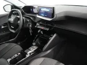 Peugeot 208 thumbnail 3