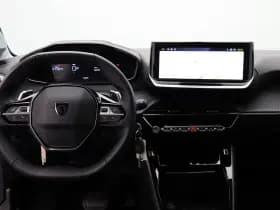 Peugeot 208 thumbnail 3