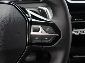 Peugeot 208 thumbnail 21
