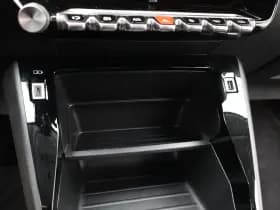Peugeot 208 thumbnail 24
