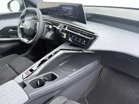 Peugeot e-3008 thumbnail 3