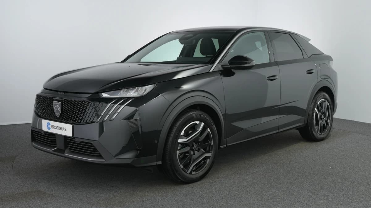 Peugeot e-3008 — foto 1
