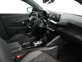 Peugeot e-208 thumbnail 3