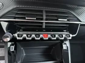 Peugeot e-208 thumbnail 31
