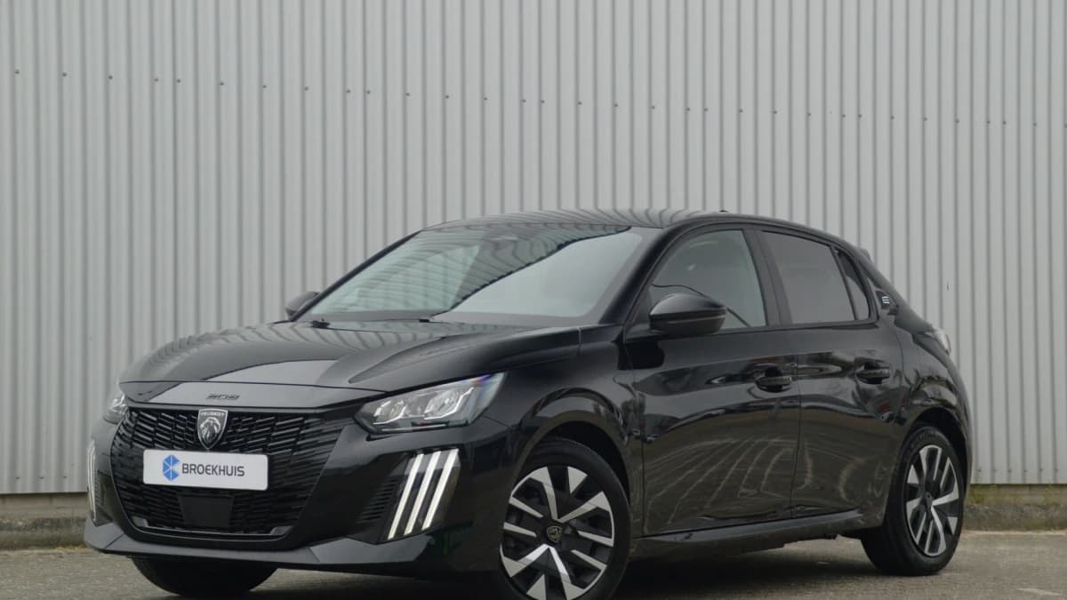 Peugeot e-208 — foto 1