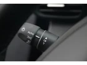 Peugeot e-208 thumbnail 11
