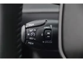 Peugeot e-208 thumbnail 12