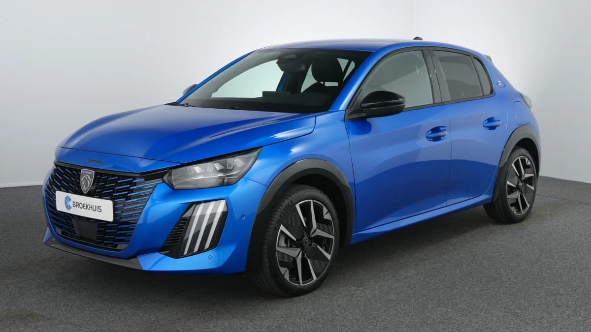 Peugeot e-208 — foto 1