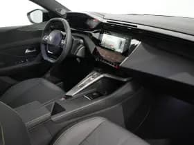 Peugeot 308 thumbnail 3