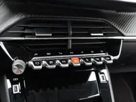 Peugeot 208 thumbnail 17