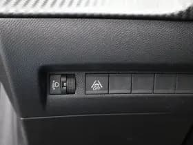 Peugeot 208 thumbnail 21