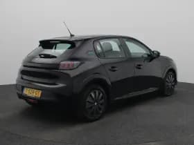Peugeot e-208 thumbnail 2