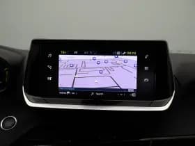 Peugeot e-208 thumbnail 18