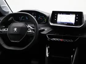 Peugeot e-208 thumbnail 32