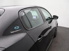 Peugeot e-208 thumbnail 40