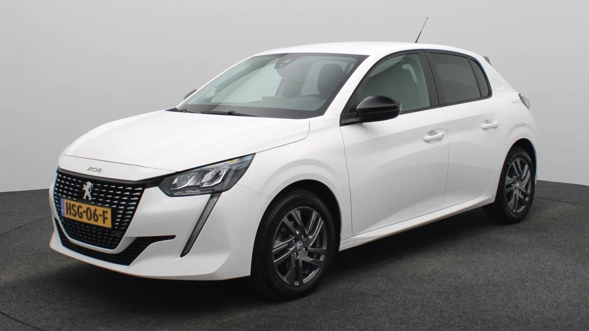 Peugeot 208 — foto 1