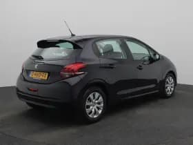 Peugeot 208 thumbnail 2