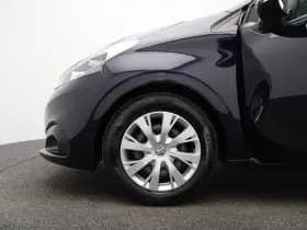 Peugeot 208 thumbnail 16