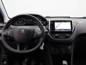 Peugeot 208 thumbnail 3