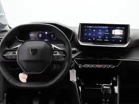 Peugeot 208 thumbnail 3
