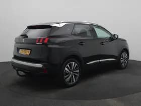 Peugeot 3008 thumbnail 2