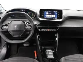 Peugeot e-208 thumbnail 3