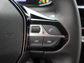 Peugeot e-208 thumbnail 26