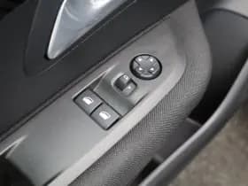Peugeot e-208 thumbnail 29