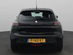 Peugeot e-208 thumbnail 6