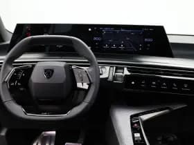 Peugeot e-3008 thumbnail 3