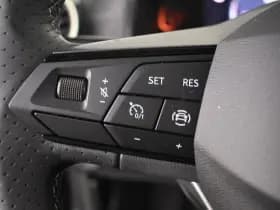 SEAT Arona thumbnail 12