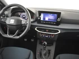 SEAT Arona thumbnail 5